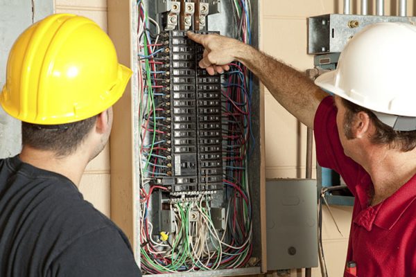 Electricians Replace 20 Amp Breaker